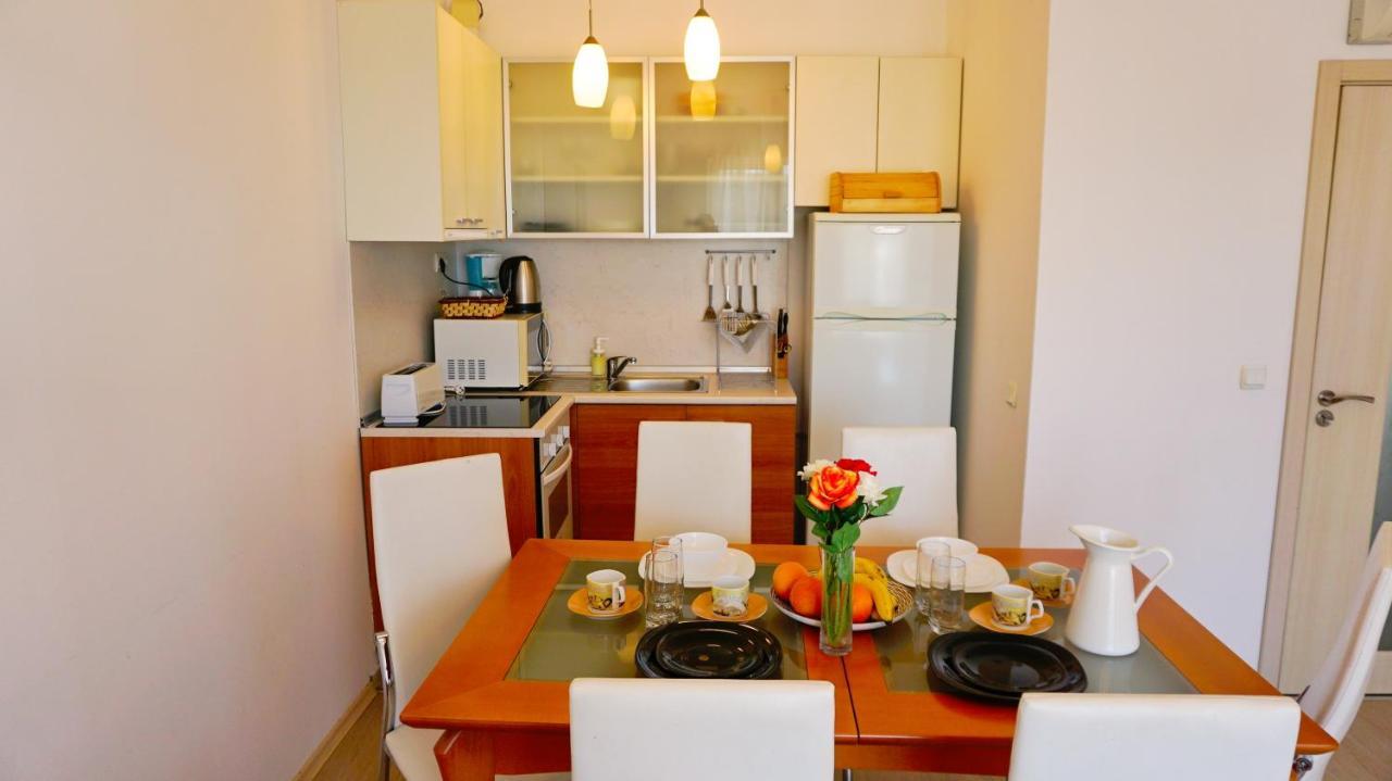 Apartment Marina Residence - Апартамент Марина Резидънс Kavarna Ngoại thất bức ảnh