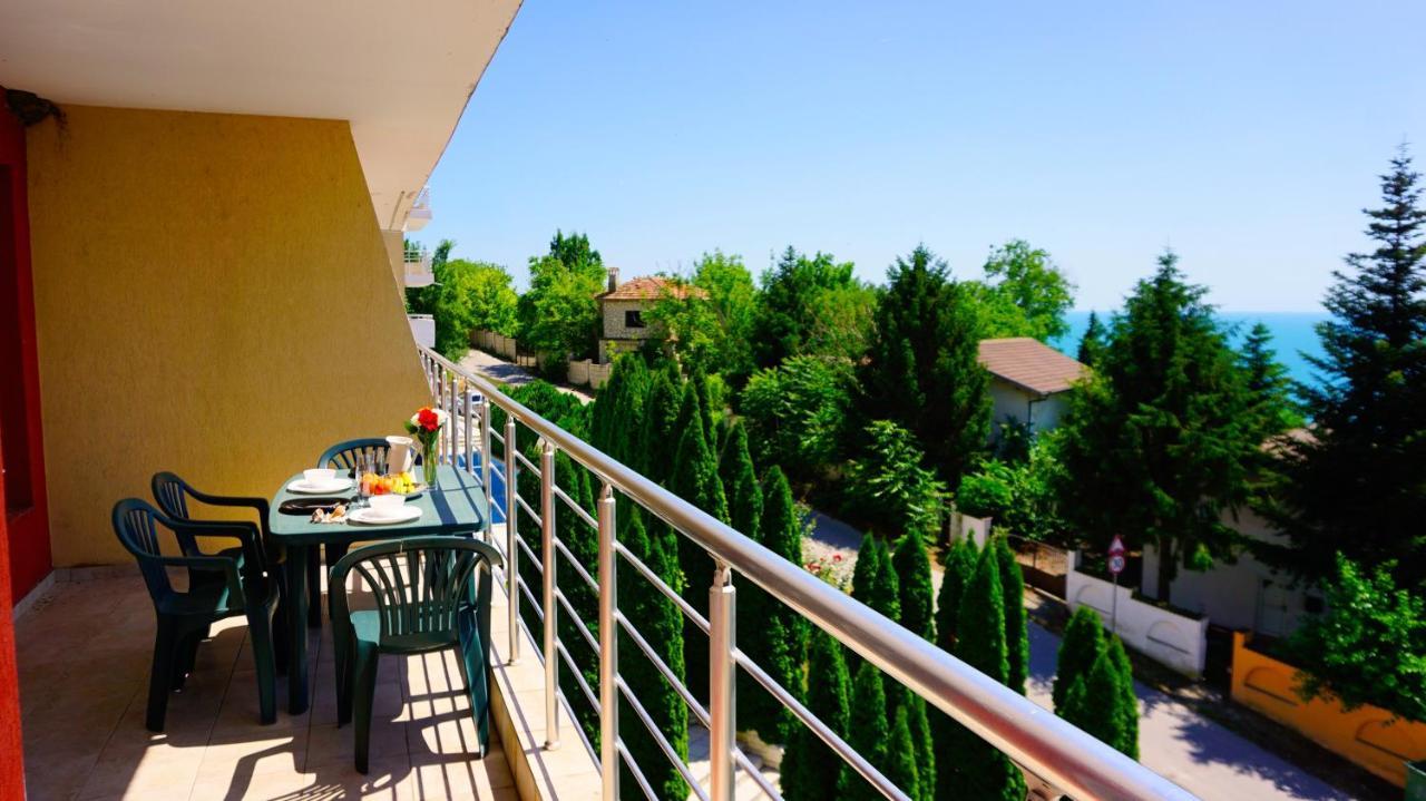 Apartment Marina Residence - Апартамент Марина Резидънс Kavarna Ngoại thất bức ảnh