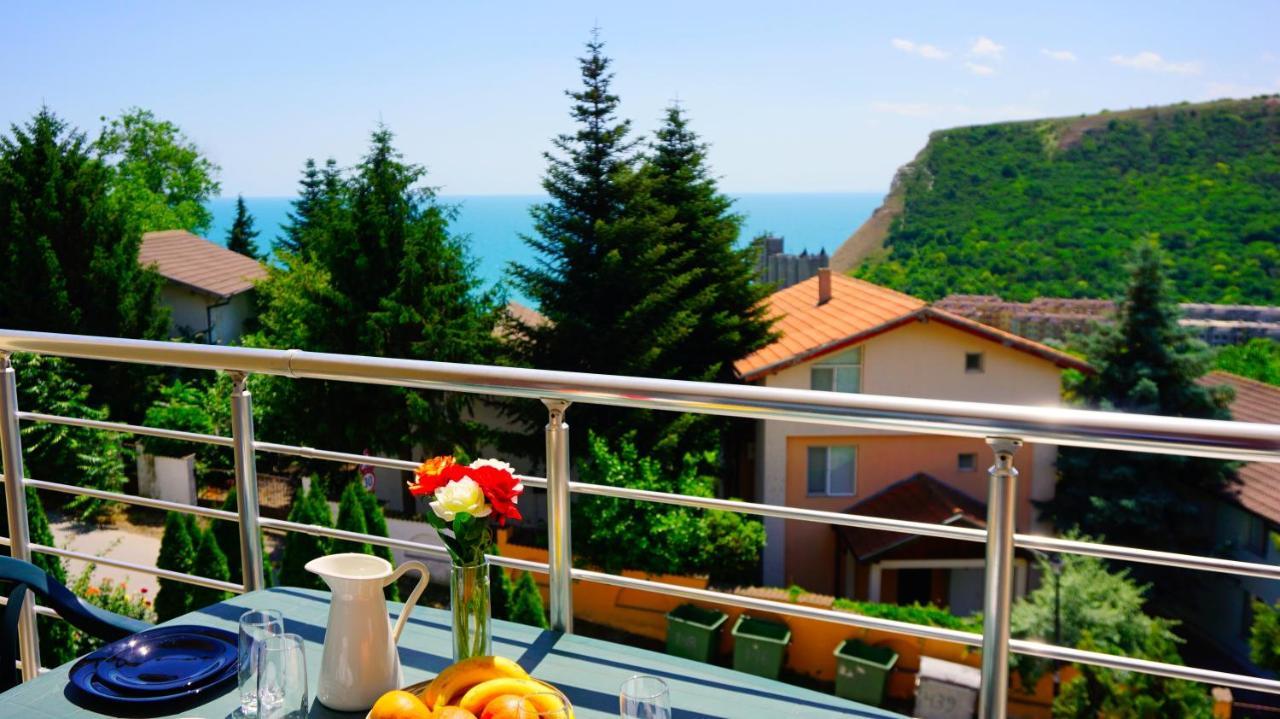 Apartment Marina Residence - Апартамент Марина Резидънс Kavarna Ngoại thất bức ảnh